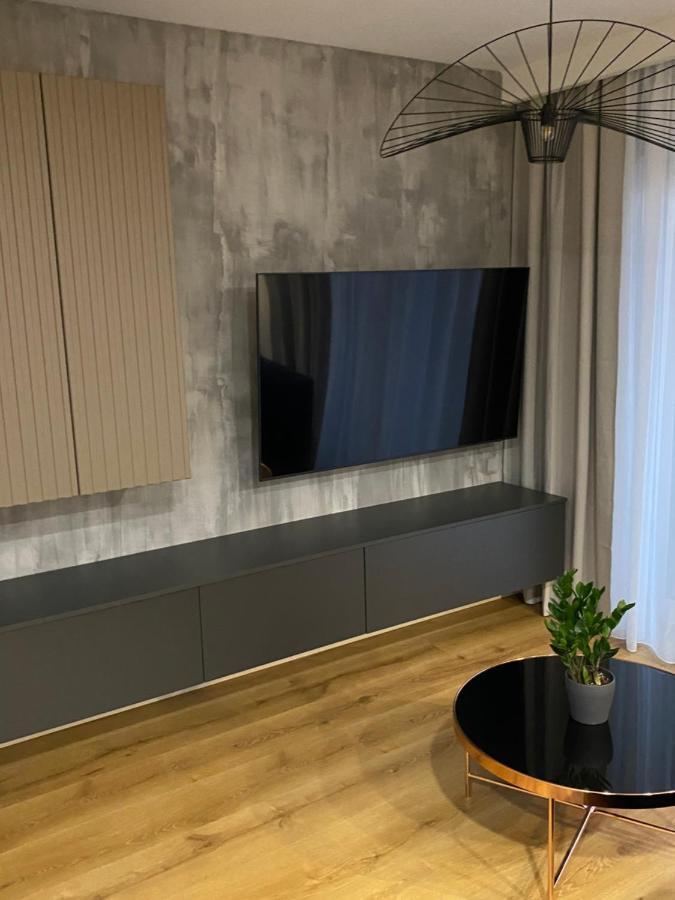 Apartamenty Legnicka Wroclaw Centrum Exteriör bild