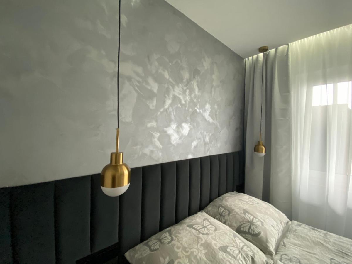 Apartamenty Legnicka Wroclaw Centrum Exteriör bild