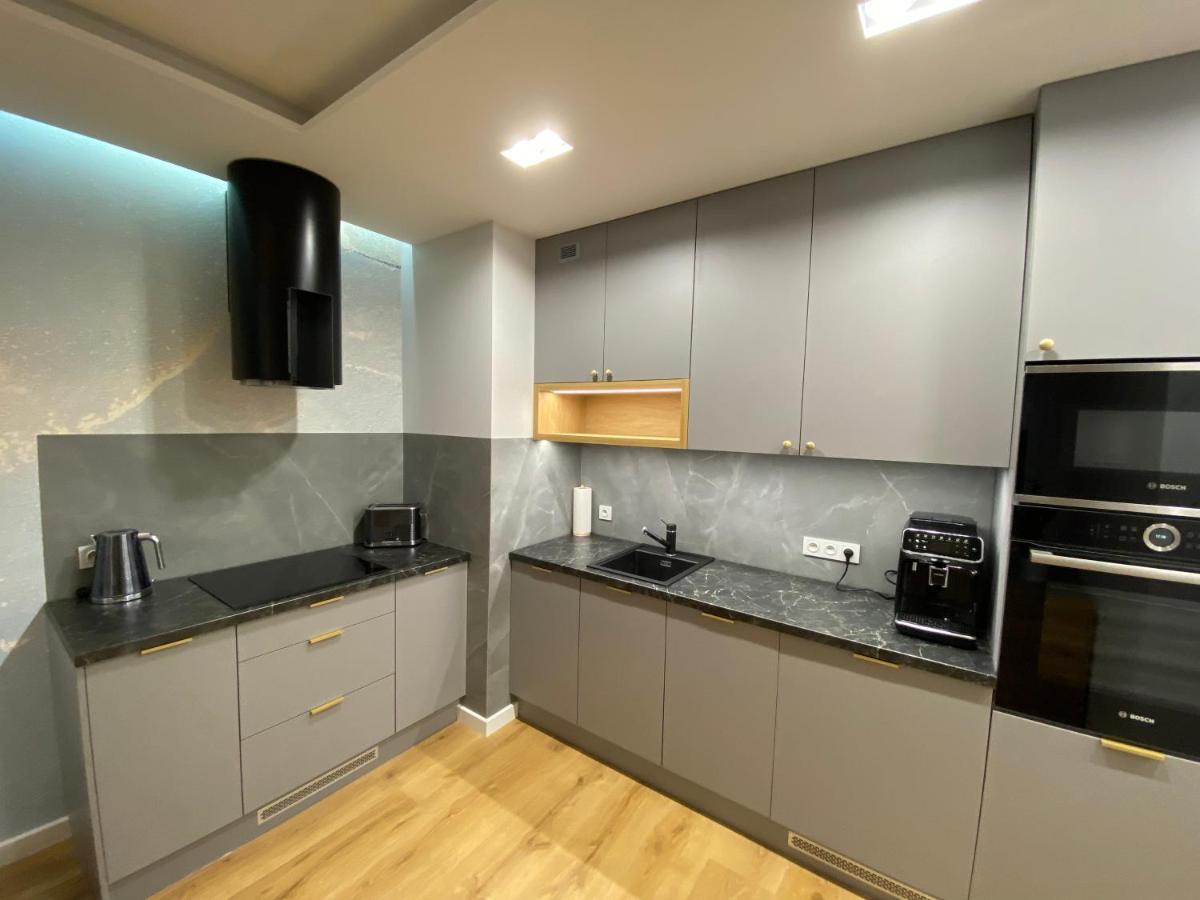 Apartamenty Legnicka Wroclaw Centrum Exteriör bild